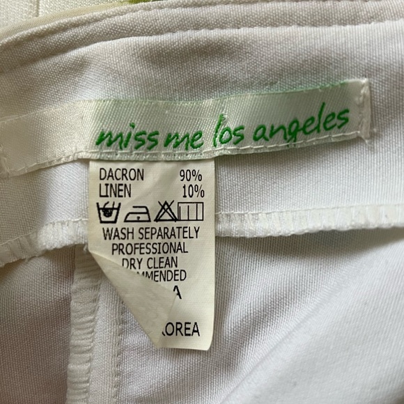 Floral Strapless Ruffle Top - Picture 4 of 4